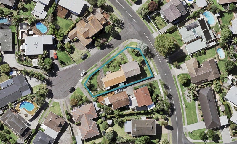 2A Rachael Place, Farm Cove, Auckland - Carousel 1