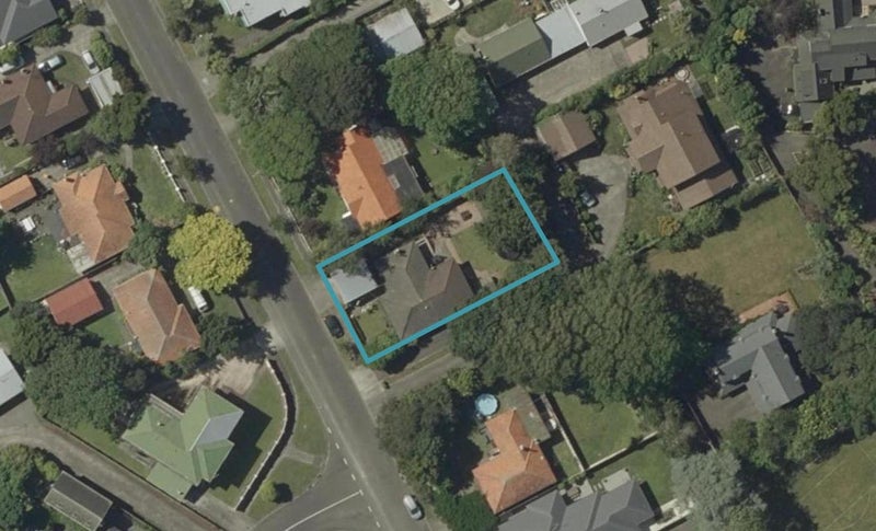21 Manuka Street, Hokowhitu, Palmerston North - Carousel 1