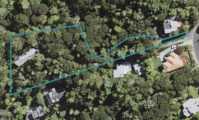 83 Tanekaha Road, Titirangi, Auckland - Carousel 1