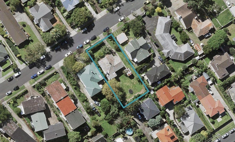 10 Napier Avenue, Takapuna, Auckland - Carousel 1