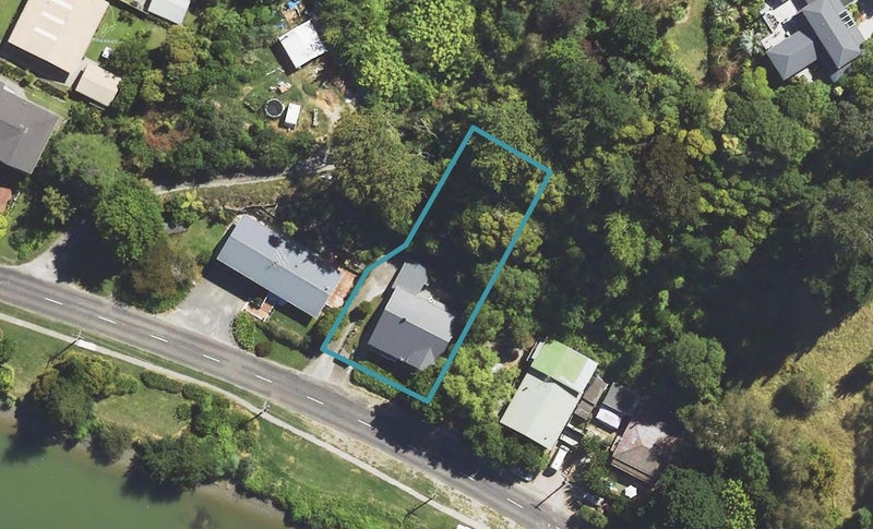 6 Riverside Road, Whataupoko, Gisborne - Carousel 1