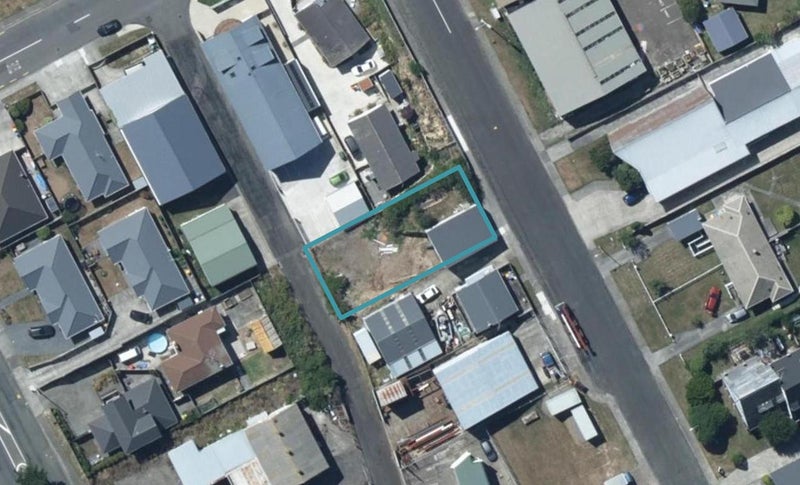 24 Mana Avenue, Titahi Bay, Porirua - Carousel 1