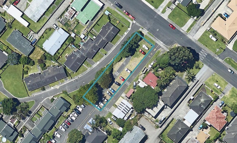 76 Fourteenth Avenue, TAURANGA SOUTH, TAURANGA - Carousel 1