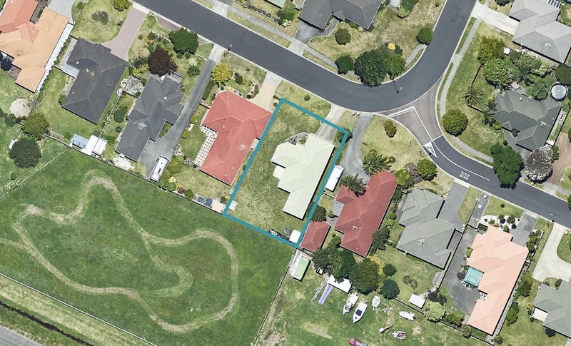 19 Caspian Place, Papamoa Beach, Papamoa - Carousel 1