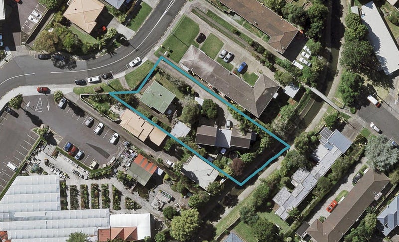 1/8 Nile Road, Milford, Auckland - Carousel 1