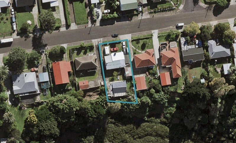 9 Walters Road, Mount Wellington, Auckland - Carousel 1