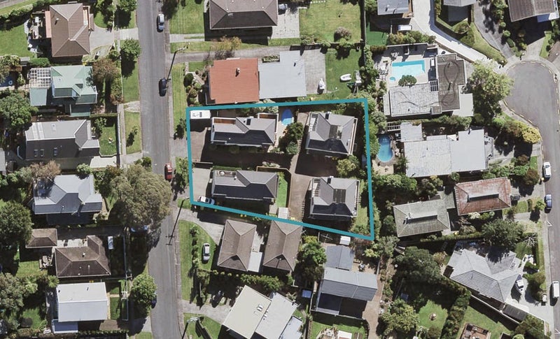 3/20 Tui Glen Road, Birkenhead, Auckland - Carousel 1