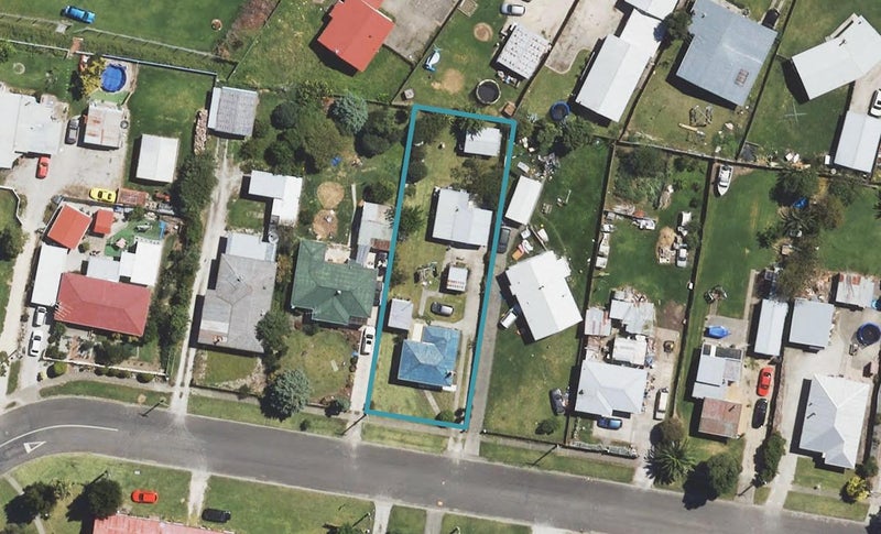 6 Coldstream Road, Kaiti, Gisborne - Carousel 1
