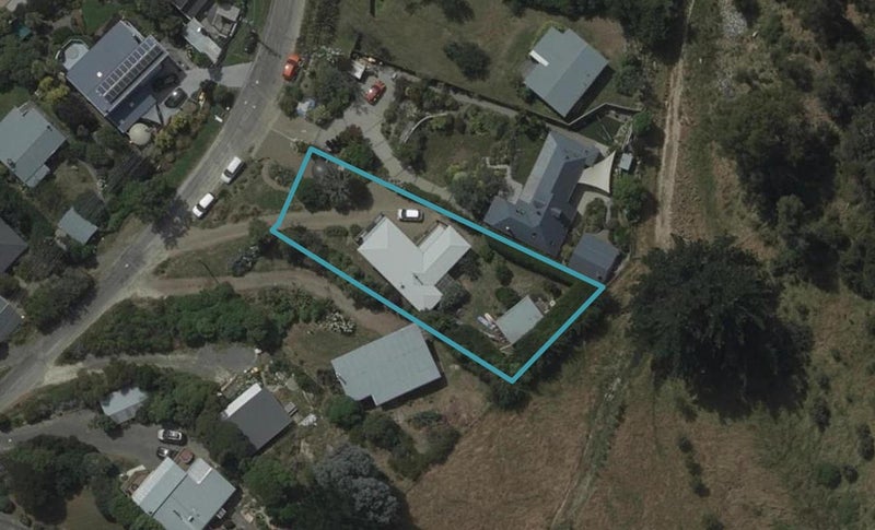 18 Andersons Road, Charteris Bay, Lyttelton - Carousel 1