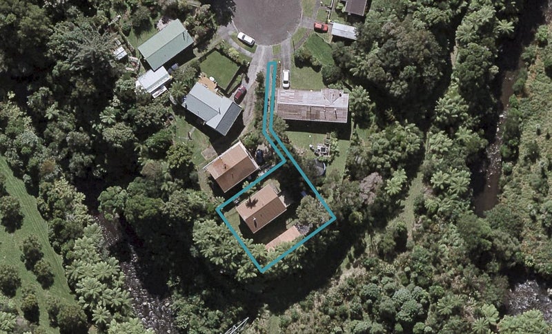 25B Hartland Place, Welbourn, New Plymouth - Carousel 1