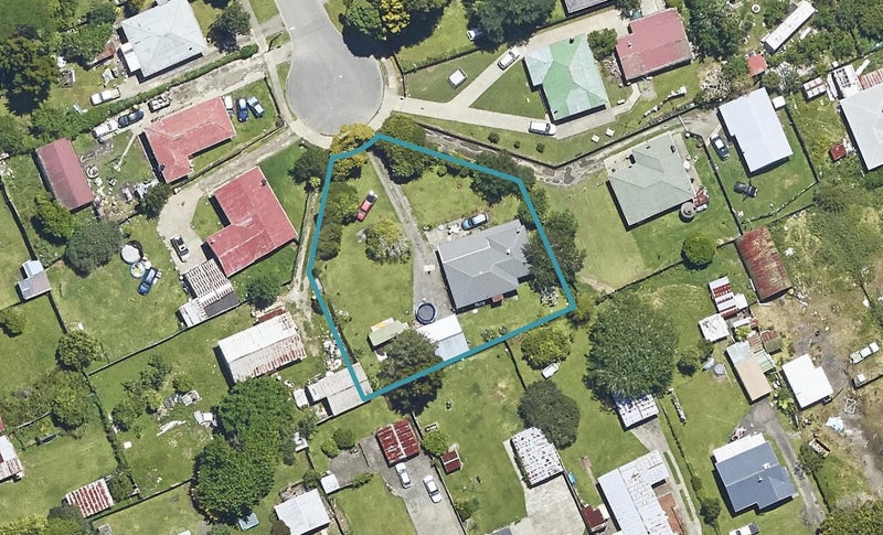 9 Cobham Street, Taneatua, Taneatua - Carousel 1