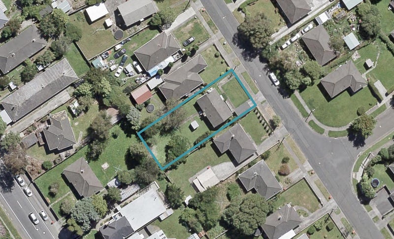 27 Davis Crescent, Elderslea, Upper Hutt - Carousel 1