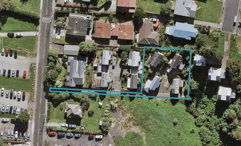 2/0 Pleasant Street, Onehunga, Auckland - Carousel 1