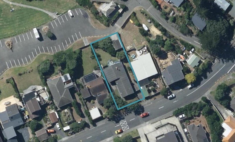 34 Tireti Road, Titahi Bay, Porirua - Carousel 1