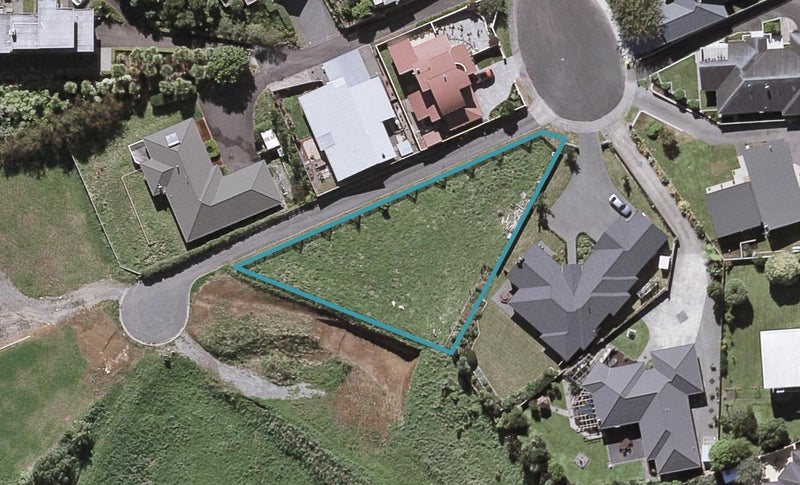 10 Highfield Place, Highlands Park, New Plymouth - Carousel 1