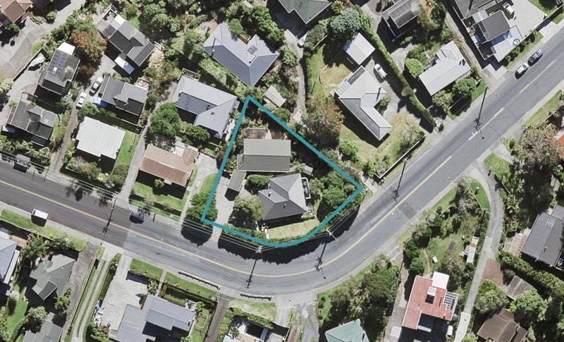 1/51 Rangatira Road, Beach Haven, Auckland - Carousel 1