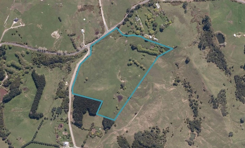 1 Heatley Road, Maungaturoto - Carousel 1