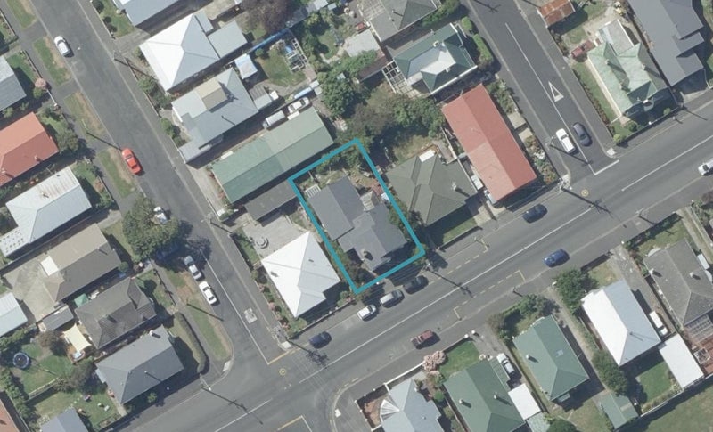 256 Macandrew Road, Forbury, Dunedin - Carousel 1