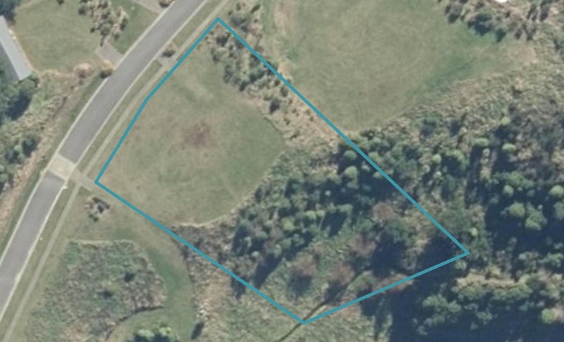 135 Highland Drive, Taupo - Carousel 1