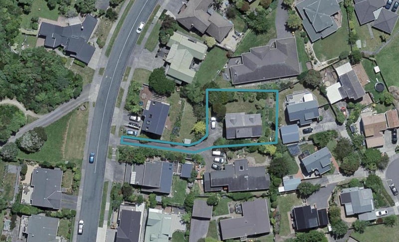 14 Lakewood Avenue, Churton Park, Wellington - Carousel 1