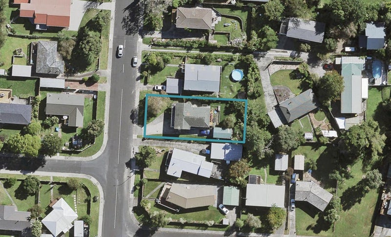 50 Captain Scott Road, Glen Eden, Auckland - Carousel 1