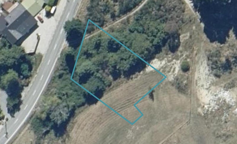 7 Spring Hill Road, Kelvin Heights, Queenstown - Carousel 1