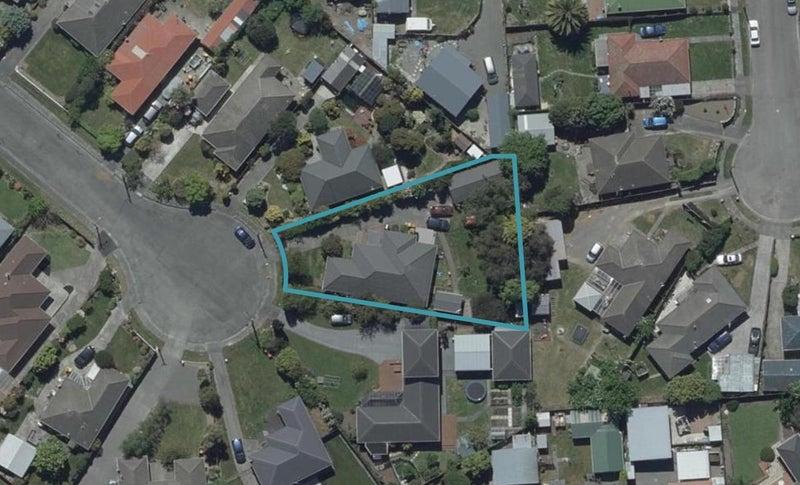 15 Boys Place, Shirley, Christchurch - Carousel 1