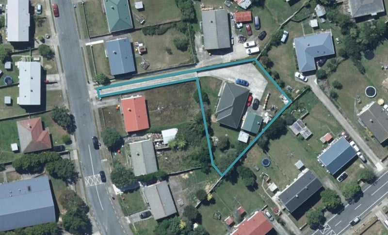 43 Kalingo Street, Waitangirua, Porirua - Carousel 1