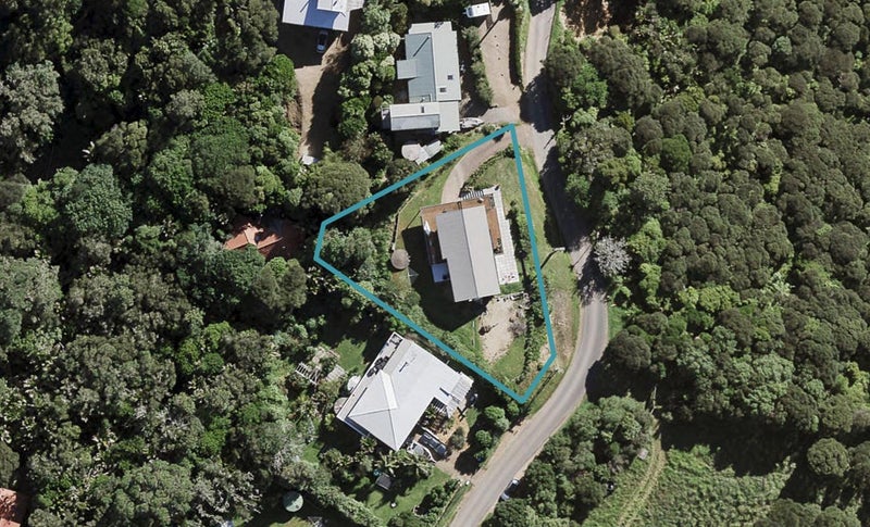 108 Trig Hill Road, Onetangi, Waiheke Island - Carousel 1
