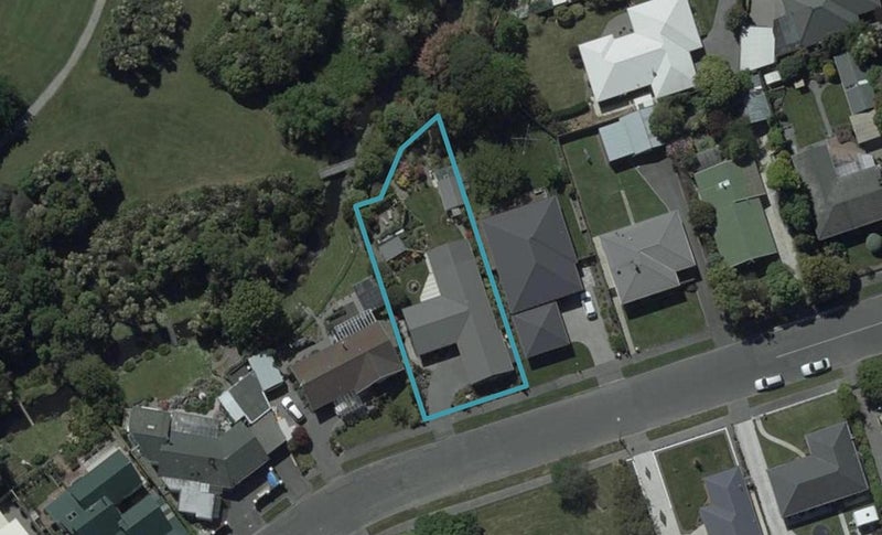 11 Cardinal Drive, Hillmorton, Christchurch - Carousel 1
