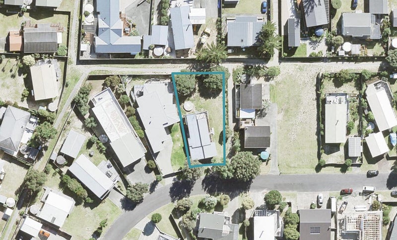15 Dungarvon Place, Warkworth - Carousel 1