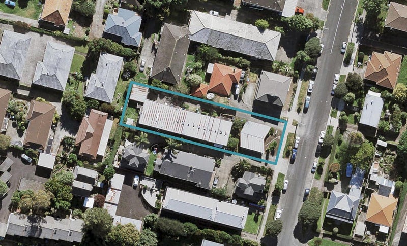 6/7 Kingsway Avenue, Sandringham, Auckland - Carousel 1