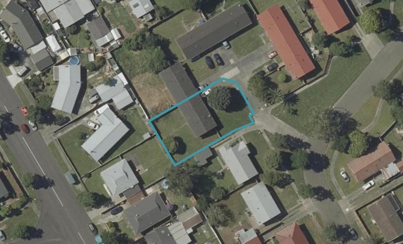 38 Halswell Crescent, Westbrook, Palmerston North - Carousel 1