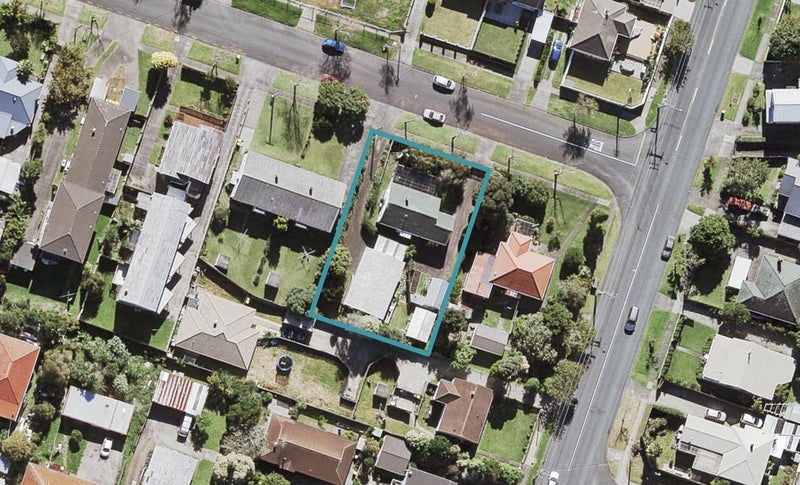 1/2 Mayville Avenue, New Lynn, Auckland - Carousel 1