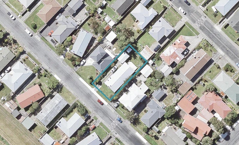 14 Karamu Crescent, Wainuiomata, Lower Hutt - Carousel 1