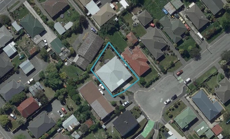 1/3 Roker Street, Somerfield, Christchurch - Carousel 1