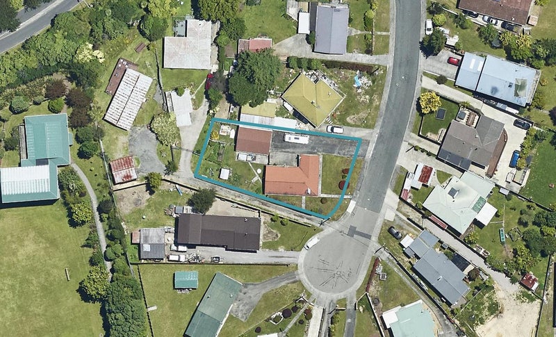 7 Tudor Place, Koutu, Rotorua - Carousel 1