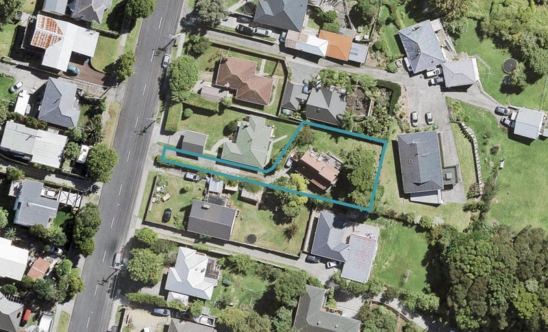 112A Rosier Road, Glen Eden, Auckland - Carousel 1