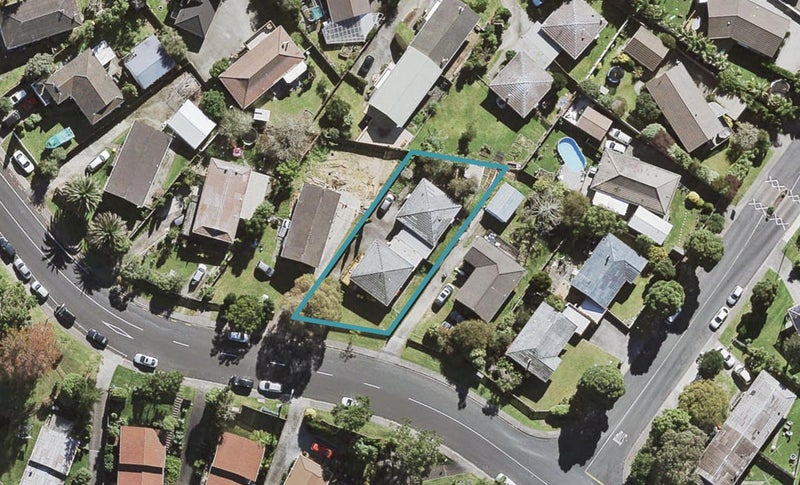 2/55 Bayview Road, Bayview, Auckland - Carousel 1