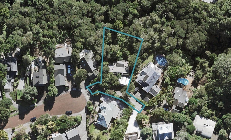 18 Hebe Place, Birkenhead, Auckland - Carousel 1