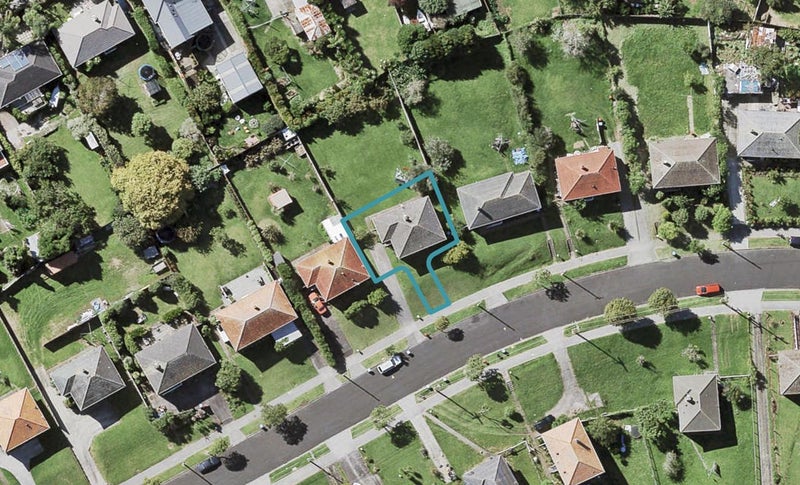 3/32 Leybourne Circle, Glen Innes, Auckland - Carousel 1