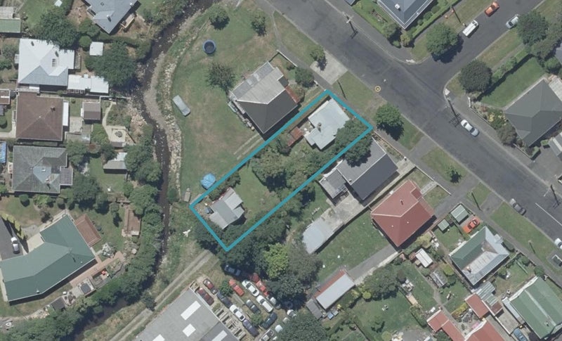 11 Beechworth Street, North East Valley, Dunedin - Carousel 1