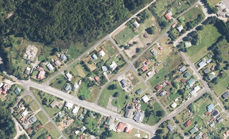 9 Kilgour Street, Blackball, Greymouth - Carousel 1