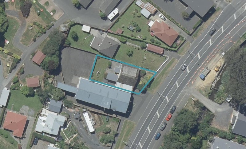 176 Kaikorai Valley Road, Bradford, Dunedin - Carousel 1