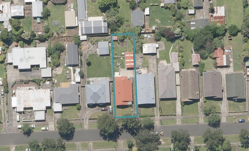 37 Duncan Street, Whanganui East, Whanganui - Carousel 1