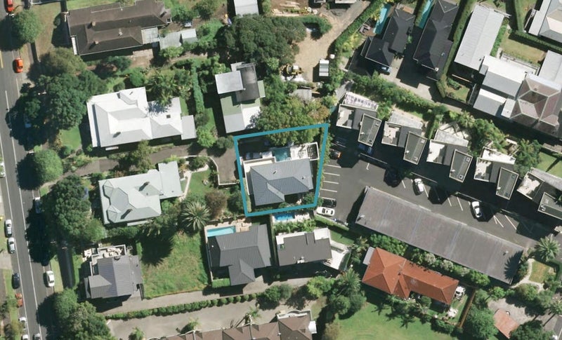 19 Curran Street, Herne Bay, Auckland - Carousel 1