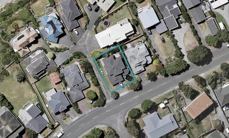 179 Manly Street, Paraparaumu Beach, Paraparaumu - Carousel 1