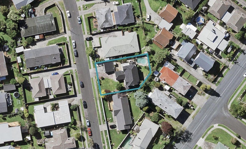 54 Galvan Avenue, Sunnyhills, Auckland - Carousel 1