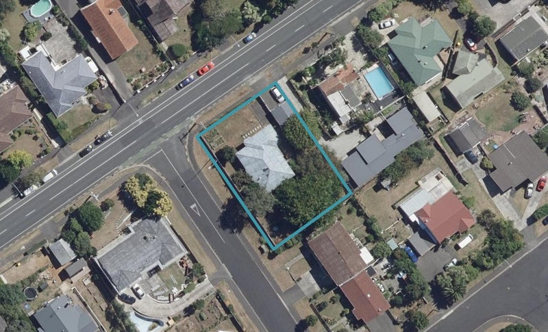 47 Forest Lake Road, Forest Lake, Hamilton - Carousel 1
