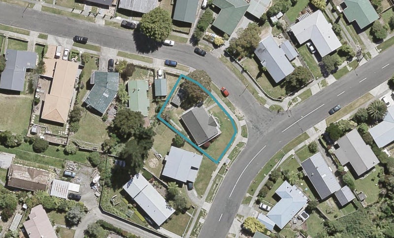 1 Greenwich Grove, Stokes Valley, Lower Hutt - Carousel 1